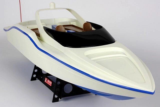 Speed Demon RC Boat Ready to Race Ultimate Water Thrills